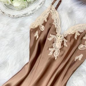 Vintage Y2K Oscar de la Renta lingerie slip dress